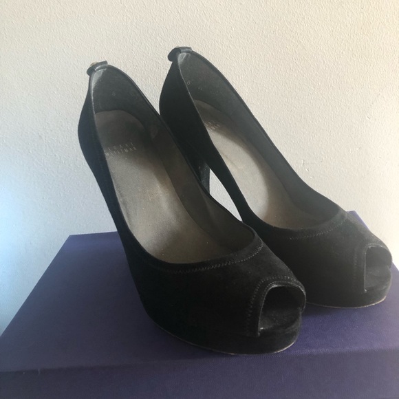 Stuart Weitzman black suede hells with open toe. - Picture 2 of 4